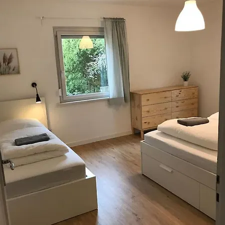 Comfortable 20 Min. To Airport Stuttgart Appartement *